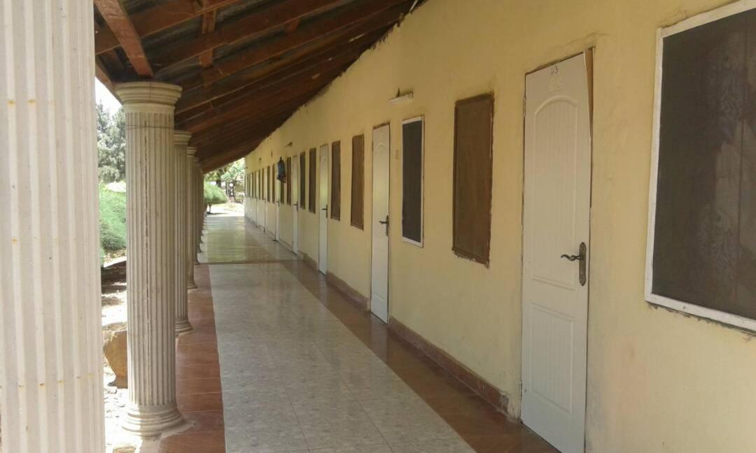 Tendaba Camp Hotel ภายนอก รูปภาพ